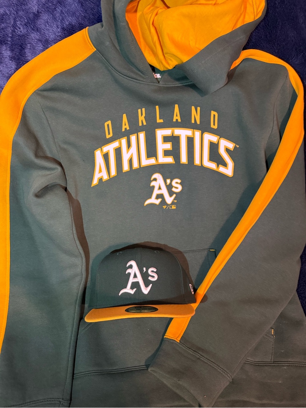MLB Oakland Athletics Green and Gold Hoodie with Matching Cap